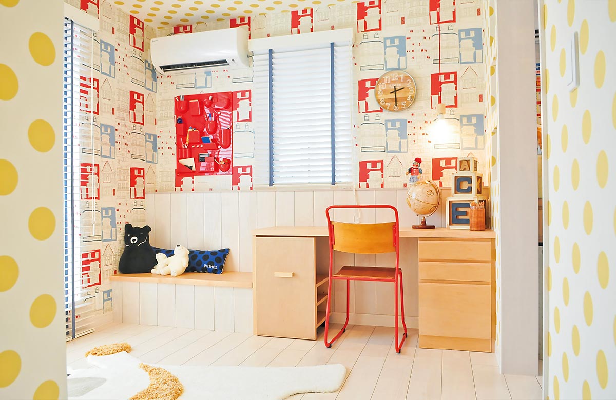 木質系住宅　加古川展示場　内観写真：子ども室