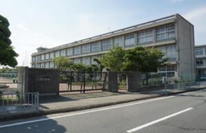 姫路市立大津小学校（徒歩18分/約1440m）