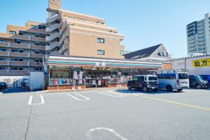 セブン‐イレブン　姫路京口店（170～390m/徒歩3～5分）