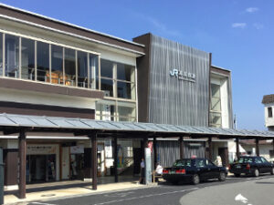JR姫新線「本龍野」駅（3,060ｍ/徒歩39分）