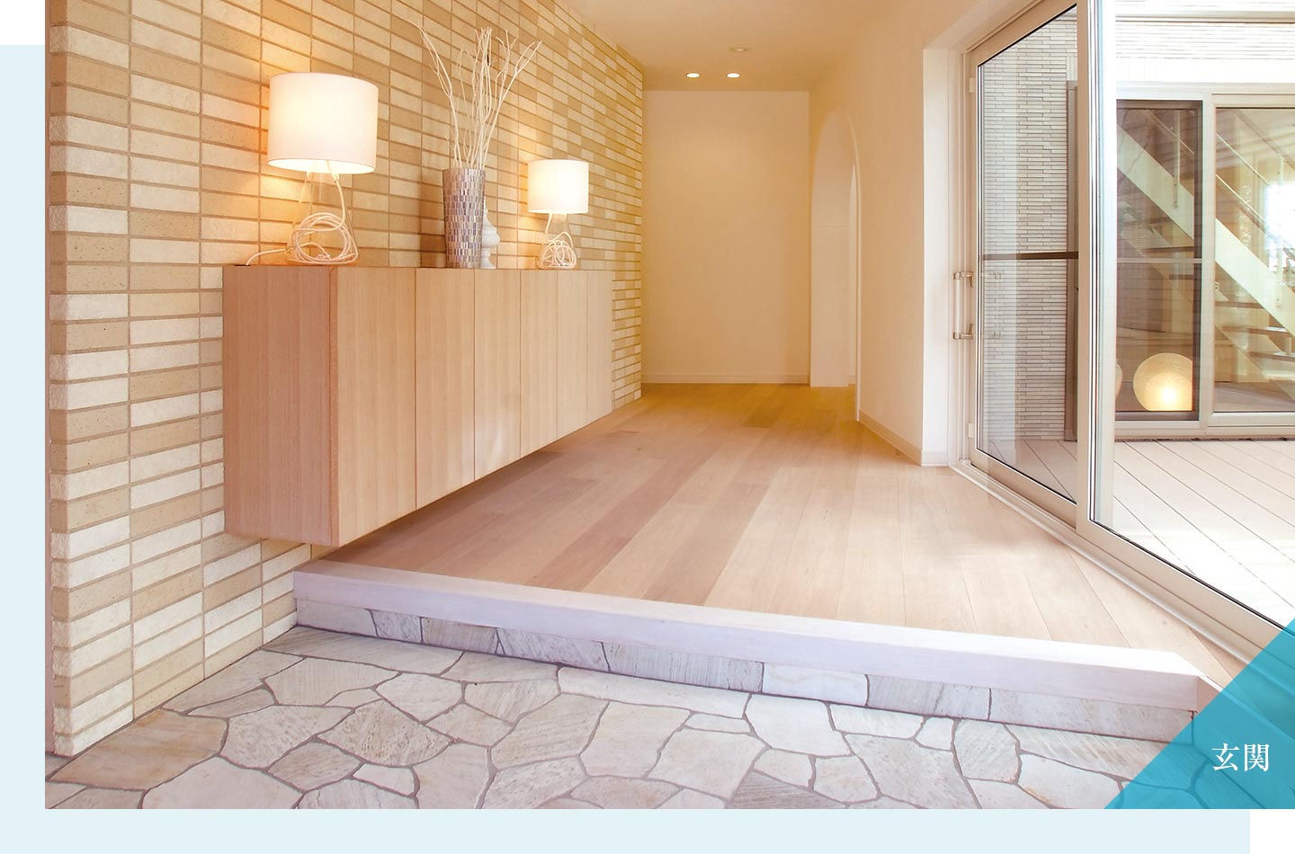 木質系住宅 ABC加古川展示場 内観写真:玄関