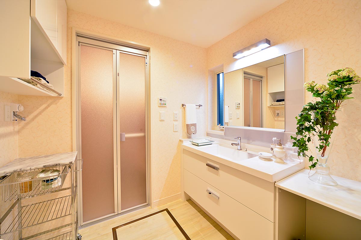 木質系住宅 勝原展示場 内観写真:サニタリー01